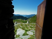44 vista dall'interno...